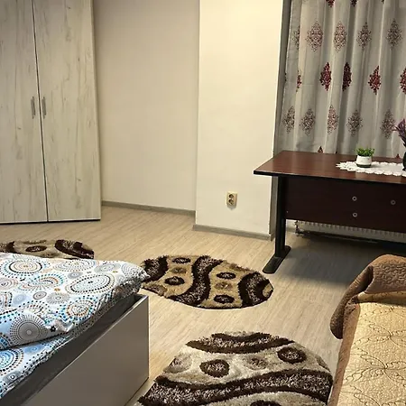 The Historical Family House-cluj Napoca Center Apartment *